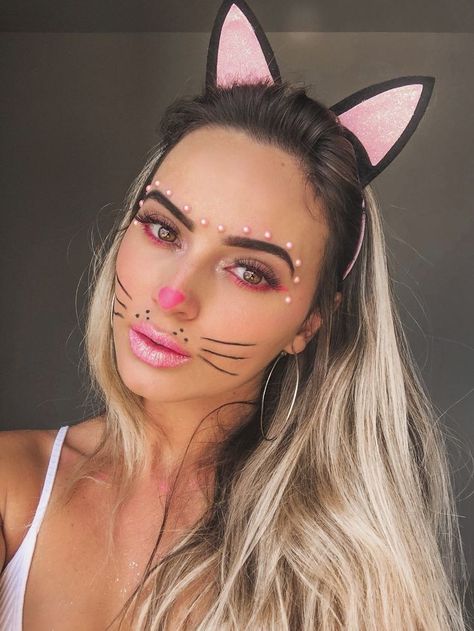 Bunny Costume Women Makeup, Bunny Makeup Easy, Make Coelho, Bunny Makeup Halloween, Cute Bunny Makeup, Cat Makeup For Kids, Bunny Halloween Makeup, Simple Cat Makeup, Bunny Makeup