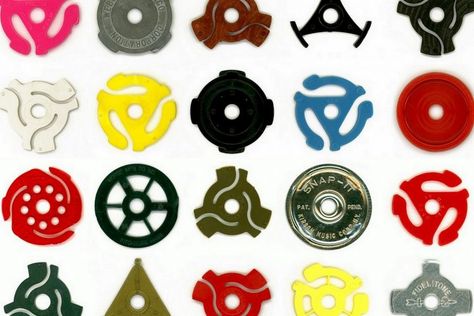 Music lovers: Remember 45-rpm single inserts? See a bunch of those old little record spindle adapters - Click Americana Store Logo Ideas, 50th Class Reunion, Royal Typewriter, Record Turntable, Tattoo Sleeve Ideas, Recording Studio Design, Music Magic, Paper City, 45 Rpm Record