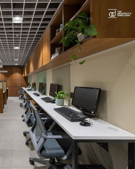 Conference Area Design, Rectangular Office Design, Modern Office Workstations Design, Architecture Office Interior Design Modern, Office Workstations Design, Office Workstations Design Interiors, Workstation Office Workspace, L Shaped Office Desk Ideas Layout, Work Space In Living Room