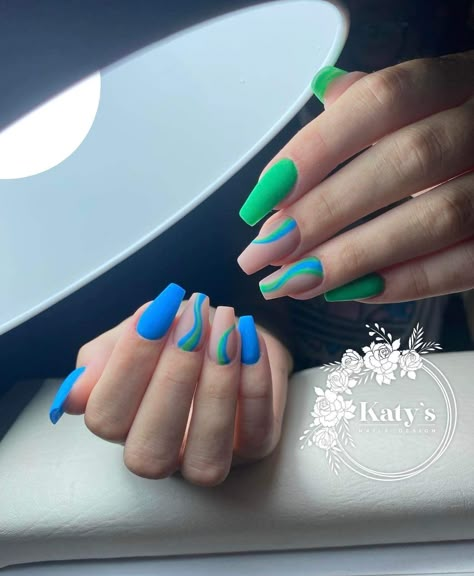 Green And Blue Nails Ideas, Dark Blue And Green Nails, Green And Blue Nail Ideas, Nails Green Blue, Blue And Green Acrylic Nails Designs, Nails Blue And Green, Summer Nails Blue And Green, Blue And Green Nails Short, Simple Blue And Green Nails