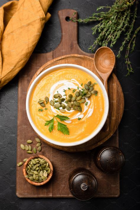 Vegetable Photoshoot, Soup Presentation, Fancy Soup, Pumpkin Cream Soup, Soup With Pumpkin, Soup Photography, Fancy Food Presentation, Cream Of Pumpkin Soup, Rustic Food Photography