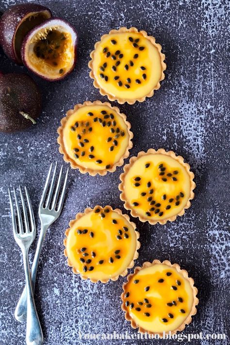 Passionfruit Custard, Mini Tart Shells, Mini Tart Recipes, Passionfruit Recipes, Custard Tarts, Lemon Dessert, Mini Torte, Custard Tart, Mini Tart