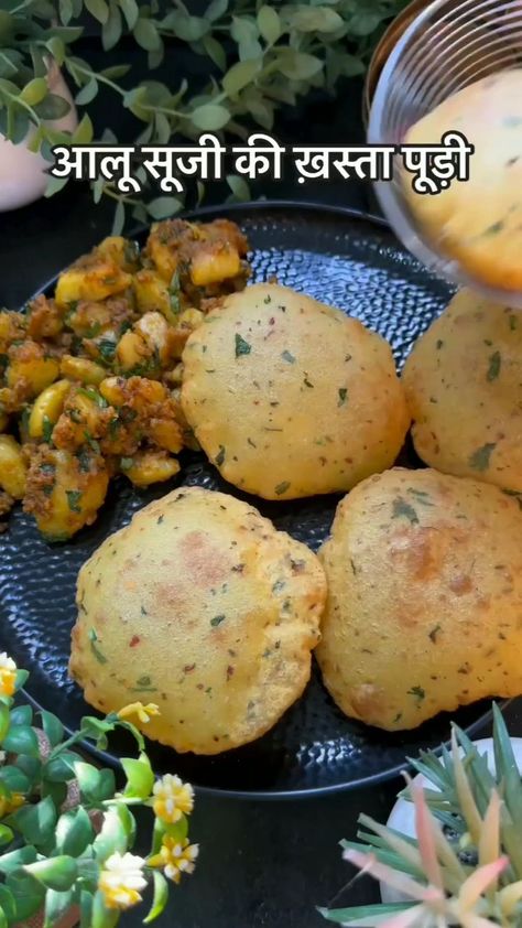 Food Ethnic (@foodethnic12) on Threads Nashta Recipe, Puri Recipes, Noodle Recipes Easy, Food Cart Design, Curry Recipes Indian, Breakfast Recipes Indian, Paratha Recipes, Indian Cooking Recipes, Vegetarian Snacks Recipes