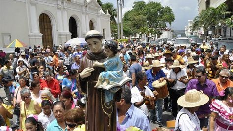 San Juan Bautista - Venezuela San Antonio, Street View, Santos