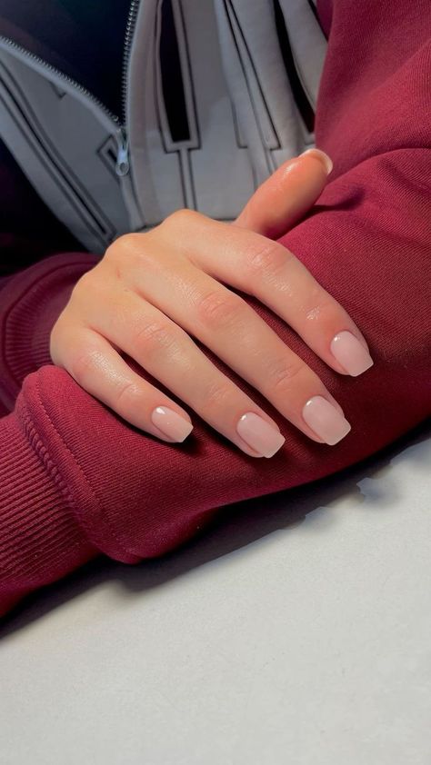 Short Nails Gel Polish Simple, Cute Short Natural Nails Ideas Simple, Milky Biab Nails, Pretty Plain Nails, Natural Nails Biab, Simple Small Nails, Plain Gel Polish, Milky Nails Short, Plain Biab Nails