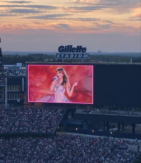 #taylorswift #taylorswiftupdates #tserastour #erastour #theerastour #gillettestadium #foxborougherastour #foxboroughtserastour #taylorswifttour #taylornation #massachusettserastour #taylorsversion #lover #cruelsummer #thearcher Eras Tour Gillette Stadium, Eras Tour Gillette, Eras Tour Stadium, Gillette Stadium, Swift Tour, Taylor Swift Fearless, Taylor Alison Swift, Music Industry, Eras Tour