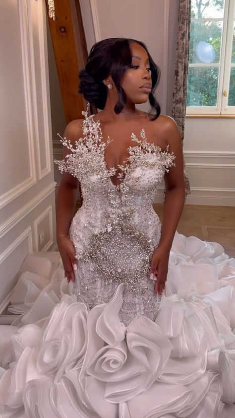 Send #photos of your dream #weddingdress to see how much an Inspired Recreation will cost with our #dress #design firm!  Get info on #custom #weddingdresses & affordable #replicas on our official website.  #weddinggowns #weddings #weddingplanners #brides #weddingphotos #weddingpictures #weddingday #weddingparty #blackowned #blackownedbusinesses #bridalgowns #bridaldresses Bling Mermaid Wedding Dress, Prom Glam, Extravagant Wedding Dresses, Glam Wedding Dress, Custom Wedding Dresses, American Dress, Sparkly Prom Dresses, Extravagant Wedding, Gorgeous Prom Dresses