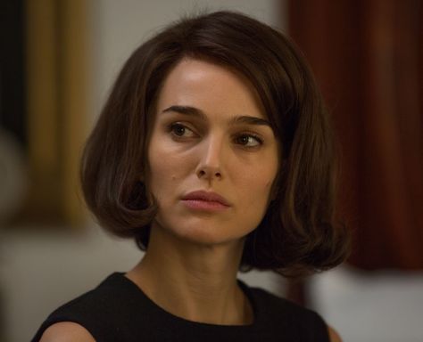 Jackie Film, Jackie 2016, Famous People Celebrities, 60s Hair, Jean Reno, Pin Up Hair, Natalie Portman, American Actress, Celebrity Crush