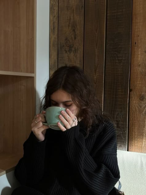 Safe Green, Coffee Mugs Set, Foto Top, Chaotic Academia, Academia Aesthetic, Jolie Photo, Autumn Aesthetic, Hermione Granger, Hermione