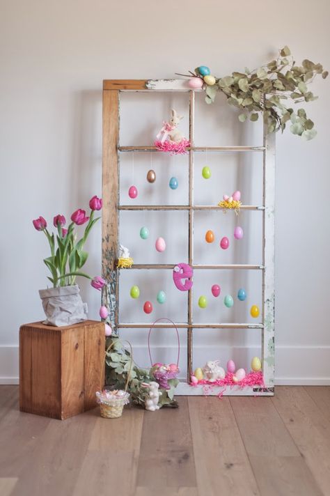 Easter Picture Backdrop Ideas Diy Photo, Easter Birthday Photoshoot, Easter Backdrops Diy Mini Sessions, Studio Easter Mini Session Ideas, Diy Spring Photoshoot Kids, Easter Props For Pictures, Easter Selfie Station, March Mini Session Ideas, Easter Back Drops Photo Backdrops