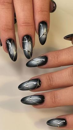 Black Styled Nails, Grunge Style Nails, Cool Nail Inspo Acrylic, Nails 2024 Black, Black Art Nails, Goth Nails Grunge, Cool Black Nails, Nails Black Design, Nail Art Designs Black