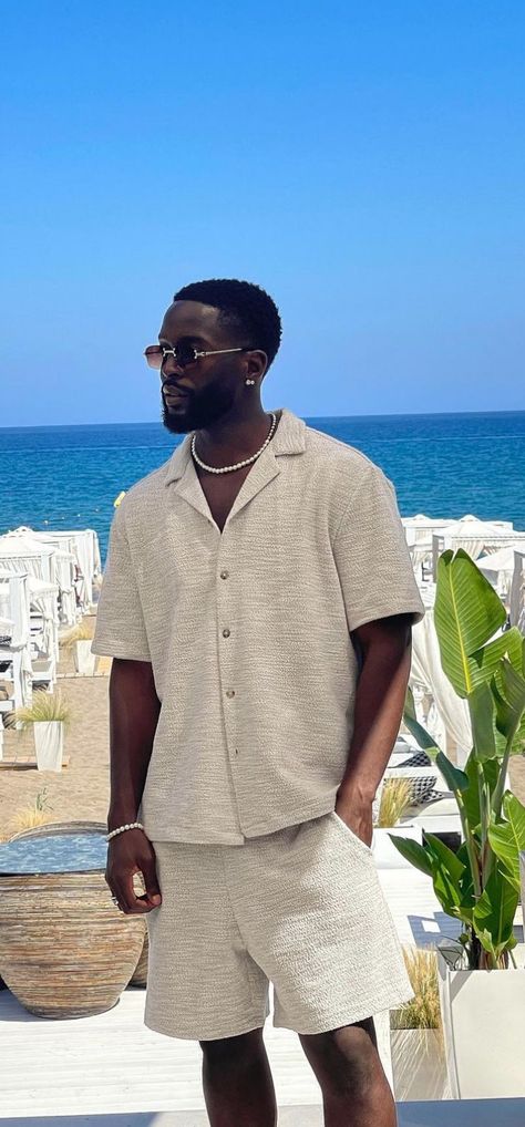 Monochrome Outfit Men Summer, Mens Lifestyle Aesthetic, Mens Fashion Vacation, Jamaica Men Outfits, Guy Vacation Outfits Summer, Boat Outfits For Men, Beach Vacation Mens Outfits, European Men Outfit Summer, Old Money Vacation Outfit Men