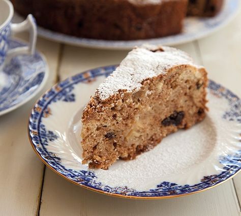 It's one of my most-requested recipes and one of the stars of my TV show Simple Pleasures – and now it's on my website for the first time. Happy cooking! http://www.annabel-langbein.com/recipes/onepot-spiced-apple-cake/3401/ Spiced Apple Cake, Annabel Langbein, Apple Cake Recipe, Winter Desserts, Apple Cake Recipes, Special Desserts, Apple Desserts, Spiced Apples, Moist Cakes