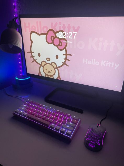 Stream Setup, Hello Kitty Games, Antlers Decor, Desktop Wallpaper Organizer, Pc Setups, Setup Ideas, Pink Hello Kitty, Gaming Room Setup, Pc Setup