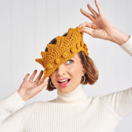 Knitted Crown Knit Crown Pattern Free, Knitted Crown Pattern Free, Crochet Crowns Free Pattern, Knitted Crown, Knit Crown, Crochet Crown, Basketweave Stitch, Crochet Dollies, Crown Pattern