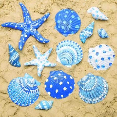 39 Painted Seashells Ideas Painted Sea Shells, Painting Shells, Sea Shells Diy, Art And Craft Supplies, Art Coquillage, Seashell Projects, Shells Diy, Guide Template, Seashell Painting