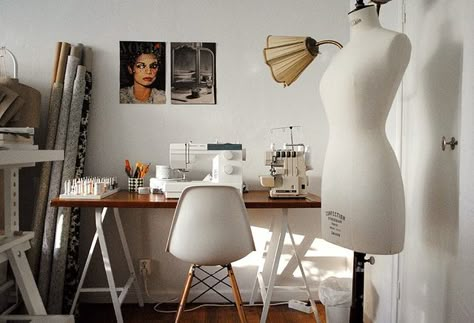 Beautiful sewing room Design Studio Workspace, Sewing Room Inspiration, Sewing Room Design, Alice Cullen, Creative Workspace, Sewing Rooms, Grand Designs, Sewing Studio, Studio Space