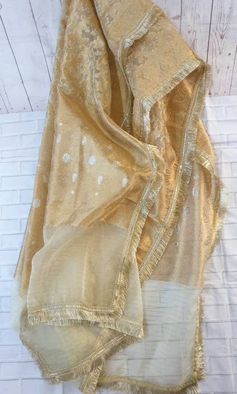 Golden Organza dupattaGold Nikkha Dupatta Gota pattiIndian | Etsy Golden Organza Dupatta, Golden Dupatta Designs, White Pakistani Outfits, Organza Dupatta Suits, Golden Suit, Velvet Salwar, Pakistani Dupatta, Golden Dupatta, Black Velvet Suit