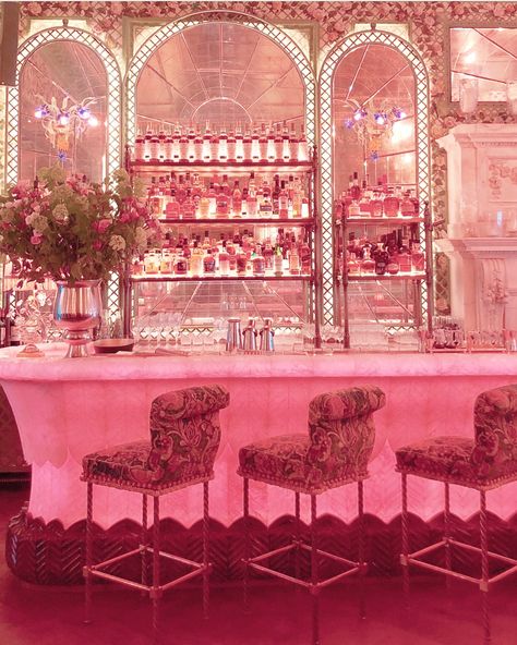 All Pink & Rose Gold Everything | Annabel’s Pink Coffee Bar, Tac Mahal, Pink Cafe, Coffee Bar Ideas, Pink Bar, Tumblr Rooms, Pink Coffee, Boutique Interior, Pink Houses