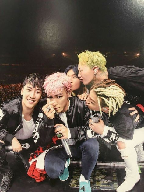 Bigbang Members, Bigbang Funny, Bigbang Wallpapers, Big Bang Kpop, Winner Yg, Gd And Top, Bigbang G Dragon, Vip Bigbang, Gd Bigbang