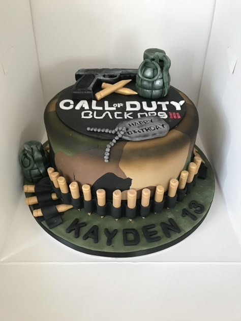 Army Graduation Party, Happy Birthday Amor, Cake Animation, Army Graduation, Call Of Duty Cake, Ferrari Cake, Pastel Rectangular, Cod Cakes, Army Cake