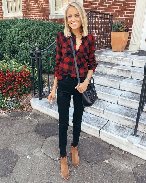 Buffalo Plaid Shirt Outfit, Trendy Flannel Outfits, Flannel Outfit Women, Red Flannel Outfit, Outfits Flannel, Buffalo Plaid Outfit, Flannel Outfits Summer, Flannel Outfits Fall, Plaid Shirt Outfits