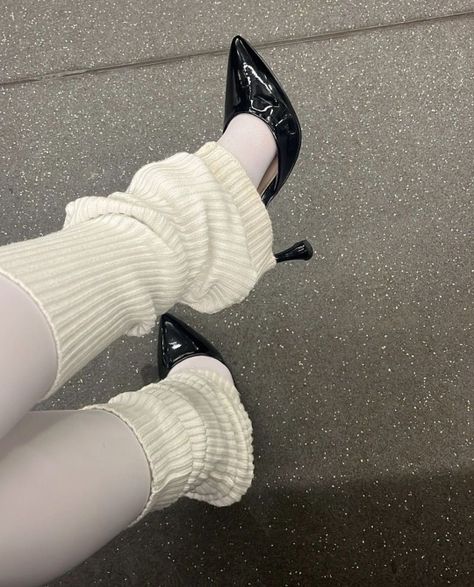 Leg Warmers And Heels Outfits, Leg Warmers Heels, Heels And Leg Warmers, Heels With Leg Warmers, Leg Warmers And Heels, Cute Stockings, Red Louboutin, Aesthetic Shoes, Pretty Shoes