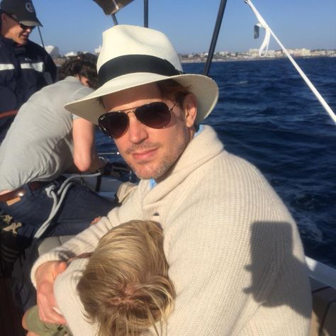 Matt Bomer with son Matt Bomer Kids, Matt Bomer Family, Matt Bomer Husband, Matt Bomer Simon Halls, Simon Halls, White Collar Quotes, Matt Bomer White Collar, The Normal Heart, Smart Men