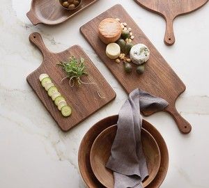 Fall Farmhouse Inspiration Tour - The Ponds Farmhouse Wood Pizza, Wood Salad Bowls, Wood Cheese Board, Tableware Design, Cheese Knives, Wood Board, Charcuterie Board, Acacia Wood, Mango Wood