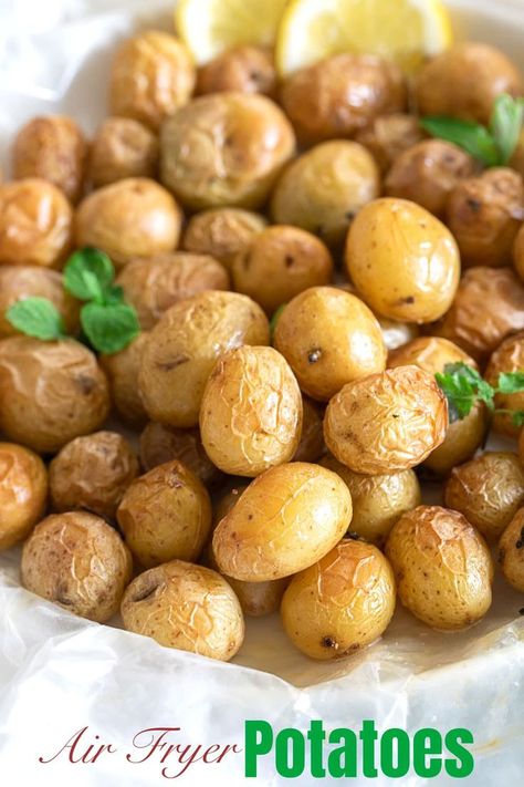 Learn how to bake potatoes in the air fryer. I used potato nibbles that are so addictive and so delicious Air Fryer Nibbles Potatoes, Round Potatoes In Air Fryer, Small Yellow Potatoes Recipes Air Fryer, Nibbles Potatoes Recipe, Air Fryer Vegan Recipes, Air Fryer Thanksgiving, Tiny Potatoes, Air Fryer Vegan, Thanksgiving Main Course