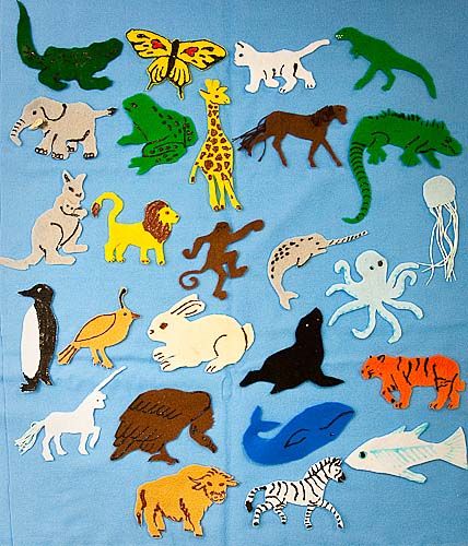 Animal ABCs, felt animal to learn the alphabet printable patterns! amazingly easy! Felt Board Stories Templates Printables, Felt Board Templates, Diy Felt Board, Stuffed Animal Ideas, Make A Stuffed Animal, Felt Board Patterns, Zoo Map, Felt Templates, Flannel Board Stories