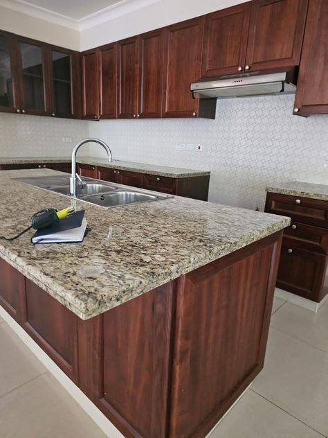 Kitchen Wrapping Dubai - Kitchen Cabinet Vinyl Wrap Wrap Kitchen Cabinets, Vinyl Wrap Kitchen Cabinets, Dubai Kitchen, Vinyl Wrap Kitchen, Kitchen Wrap, Door Wraps, Lvt Flooring, Window Films, Stylish Kitchen