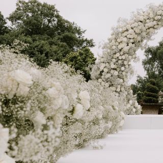 White Whimsical Wedding, Aisle Floral Arrangements, Wedding Aisle Floral, Gypsophila Wedding, White Wedding Theme, English Wedding, Ceremony Inspiration, Luxury Wedding Planner, Whimsical Wedding