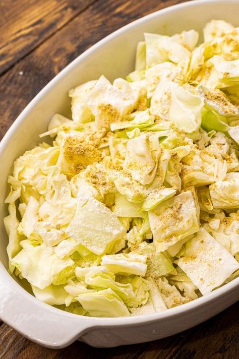 Creamy Cabbage Casserole, Cabbage Casserole Recipe, Creamy Cabbage, Cabbage Recipes Southern, Creamed Cabbage, Cabbage Casserole Recipes, Bacon Casserole, Cabbage Casserole, Cabbage And Bacon