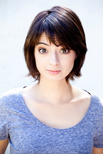 Kate Micucci Bra Size, Age, Weight, Height, Measurements - http://www.celebritysizes.com/kate-micucci-bra-size-age-weight-height-measurements/ Kate Micucci, Shaggy Pixie Cuts, The Bigbang Theory, Shaggy Pixie, Kaley Cuoco, Kate Beckinsale, Big Bang Theory, Hottest Celebrities, Big Bang