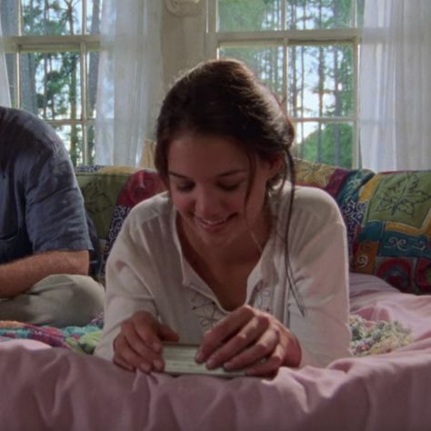 Joey Potter Season 1, Joey Potter Aesthetic, Dawson's Creek Aesthetic, Katie Holmes Style, Dawson Creek, Joey Potter, Pacey Witter, Dawson's Creek, Platonic Relationship