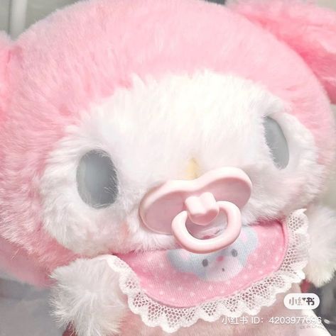 😊🌸 Charmmy Kitty, Pink Photography, My Melody Wallpaper, Wattpad Book Covers, Soft Pink Theme, Melody Hello Kitty, Kawaii Plushies, Pastel Pink Aesthetic, Hello Kitty My Melody