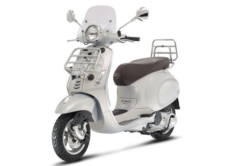 Vespa Primavera 150, Beginner Motorcycle, New Vespa, Vespa Ape, 300 Abs, Vespa Lx, Vespa S, Vintage Vespa, Scooter Custom