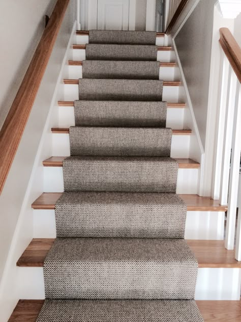 Woven wool stair runner that we fabricated using a fold and stitch method Best Carpet For Stairs, Staircase Carpet Runner, Wool Stair Runner, Staircase Carpet, Carpeted Stairs, Stairs Carpet, Carpets Design, Carpet Diy, Carpet Staircase