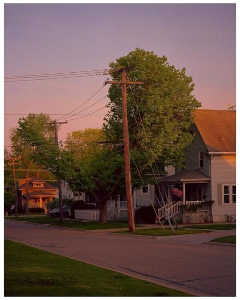 Haircut Selfie, Photo Hijab, Yennefer Of Vengerberg, Midwest Emo, Photo Projects, Pretty Places, Community Art, Aesthetic Photography, Summer Aesthetic