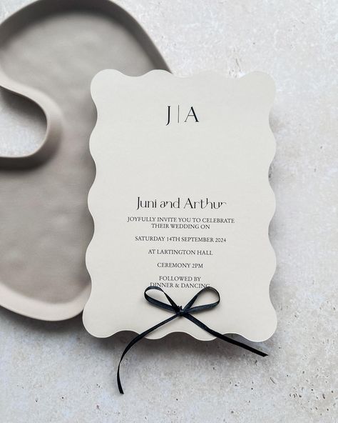 Wedding Card Cover, Bow Wedding Invitations, Save The Date Minimal, Wedding Invitations With Bow, Wedding Invite Minimalist Modern, Monochrome Invitation Wedding, Minimalistic Wedding Invitations Black White, Minimalist Wedding Invitation, Wedding Graphics