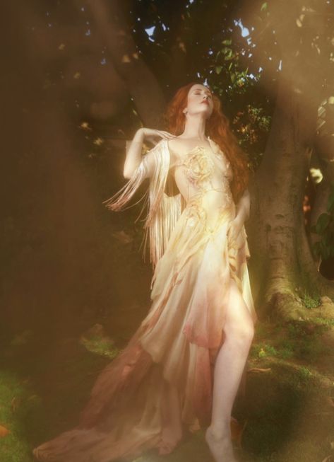 Fae Aesthetic, Ethereal Photography, Fairy Photoshoot, Nature Goddess, Fine Art Portrait Photography, Ethereal Aesthetic, Fantasy Photography, Photoshoot Themes, Photographic Art