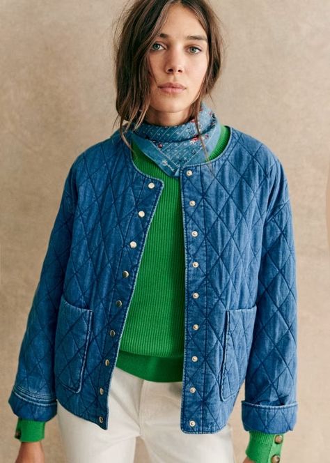 Dakota Jacket - Denim Blue - Organic cotton - organic textile - Sézane Paris Mode, Mode Inspo, Mode Inspiration, Green Sweater, Short Jacket, Quilted Jacket, Parisian Style, Primavera Estate, Shirts & Tops