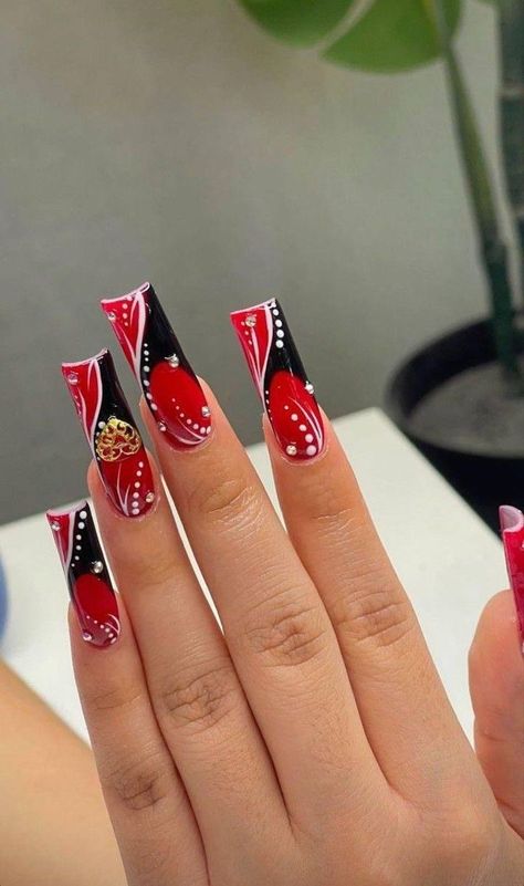 Vacation Acrylic Nails Long, Long Red Acrylic Nails, Extravagant Nails Designs, Red Nail Sets, Black And Red Nail Designs, Red Nail Set, 90s Nails, Retro Nails, Colored Acrylic Nails