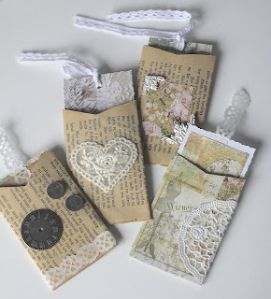 Bloglovin (3809) Folding Origami, Book Page Crafts, Toilet Paper Roll Crafts, Paper Roll Crafts, Old Book Pages, Diy Gift Wrapping, Vintage Junk Journal, E Card, Paper Tags