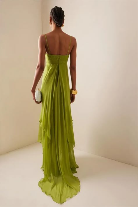 Maxi dresses – jardinvue Silk Chiffon Dress, Beige Dresses, Gala Dresses, Dresses By Length, Maxi Dress Green, Looks Chic, Daily Dress, Wedding Guest Dresses, Guest Outfit