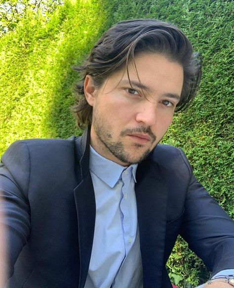 Thomas Mcdonnell, Thomas Mcdonell, Happy Labour Day, The 100 Characters, The 100 Show, Iphone Wallpaper Landscape, Wallpaper Landscape, My Taste In Men, Taste In Men