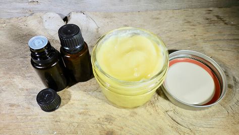 Heal Your Skin Naturally With This DIY Antifungal Cream Antifungal Salve Recipe, Antifungal Essential Oil Recipe, Diy Antifungal Cream, Antifungal Remedies For Skin, Natural Antifungal Remedies For Skin, Antifungal Essential Oil, Melaleuca Essential Oil, Back Pain Relief Exercises, Natural Antifungal