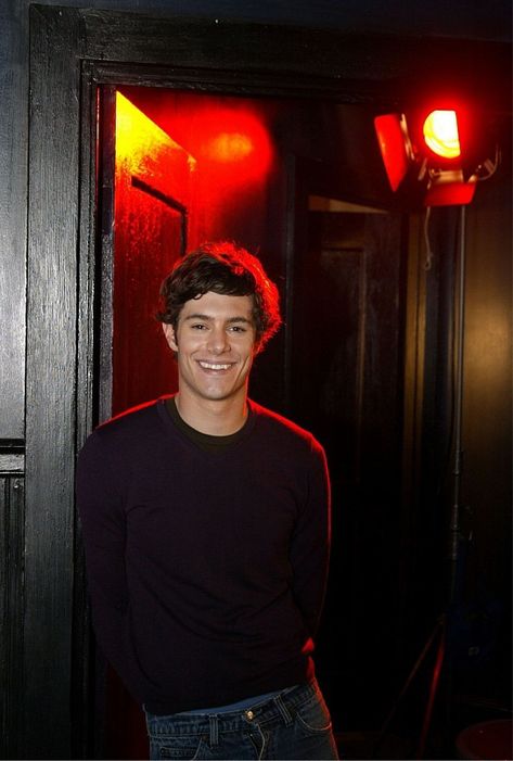 Young Adam Brody, Adam Brody Gilmore, Adam Brody 2000s, Dave Rygalski, 2000s Men, Oc California, Model Icon, Seth Cohen, Gilmore Guys