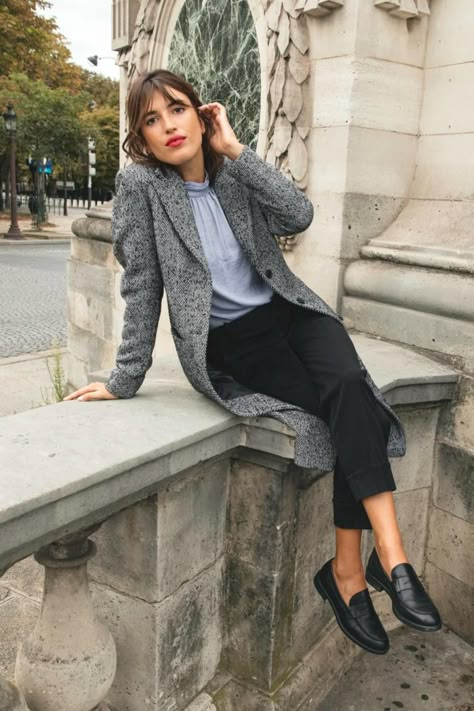 French Winter Fashion: French Girl Style Essentials For Winter - Vogue Australia French Girl Winter Style, French Winter Outfits, Jeanne Damas Style, French Outfits, Parisian Wardrobe, French Inspired Fashion, Modest Girly Outfits, French Girl Chic, French Women Style